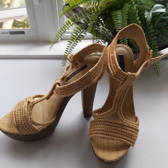 Rachel Zoe Heels Size 38 Ankle Strap cream open Toe - Picture 1 of 6